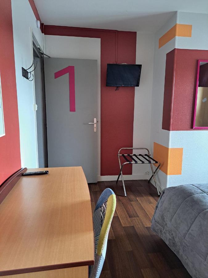 Le Petit Pecheur Hotel Saint-Florent-le-Vieil ภายนอก รูปภาพ